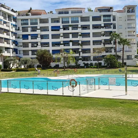 Luxurious In Puerto Banus Apartment *